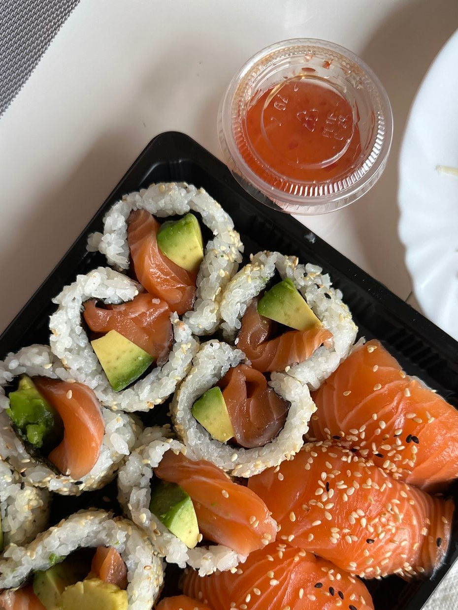 7 Piece Mr Katsu Choice Sushi Box